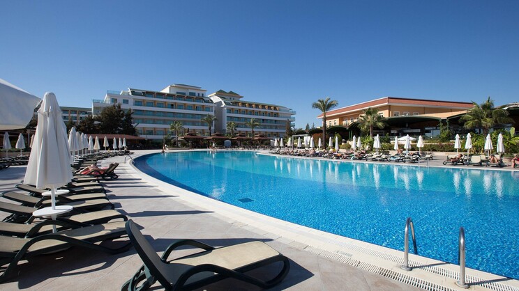 Crystal Paraiso Verde Resort & Spa